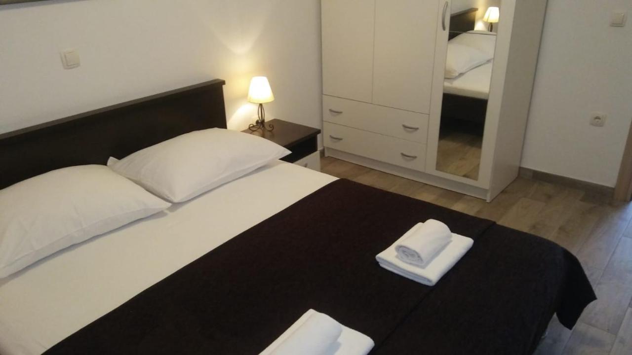 Apartments Valeria Kaštela Eksteriør bilde